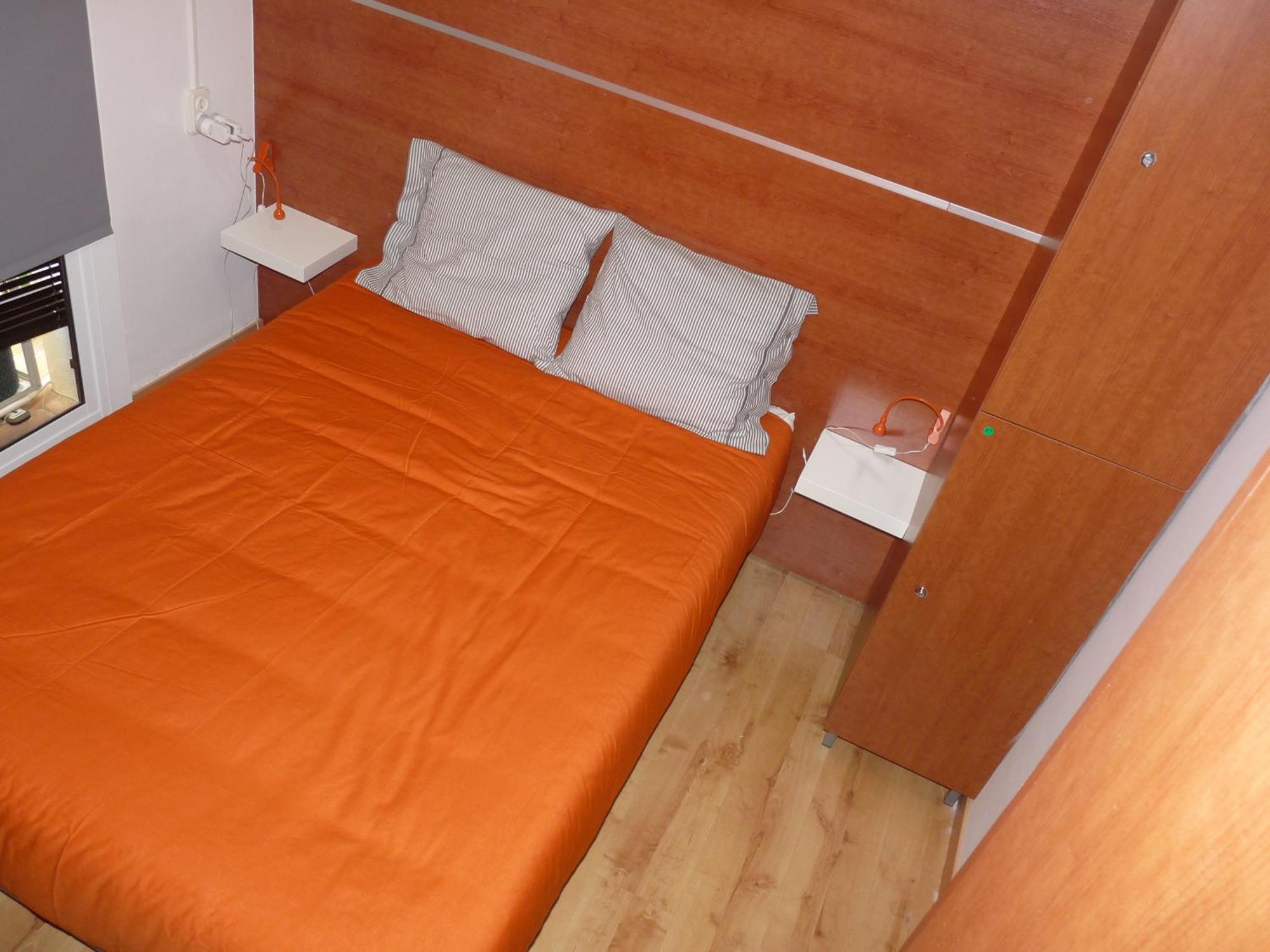 Chinitas Urban Rooms Малага Стая снимка