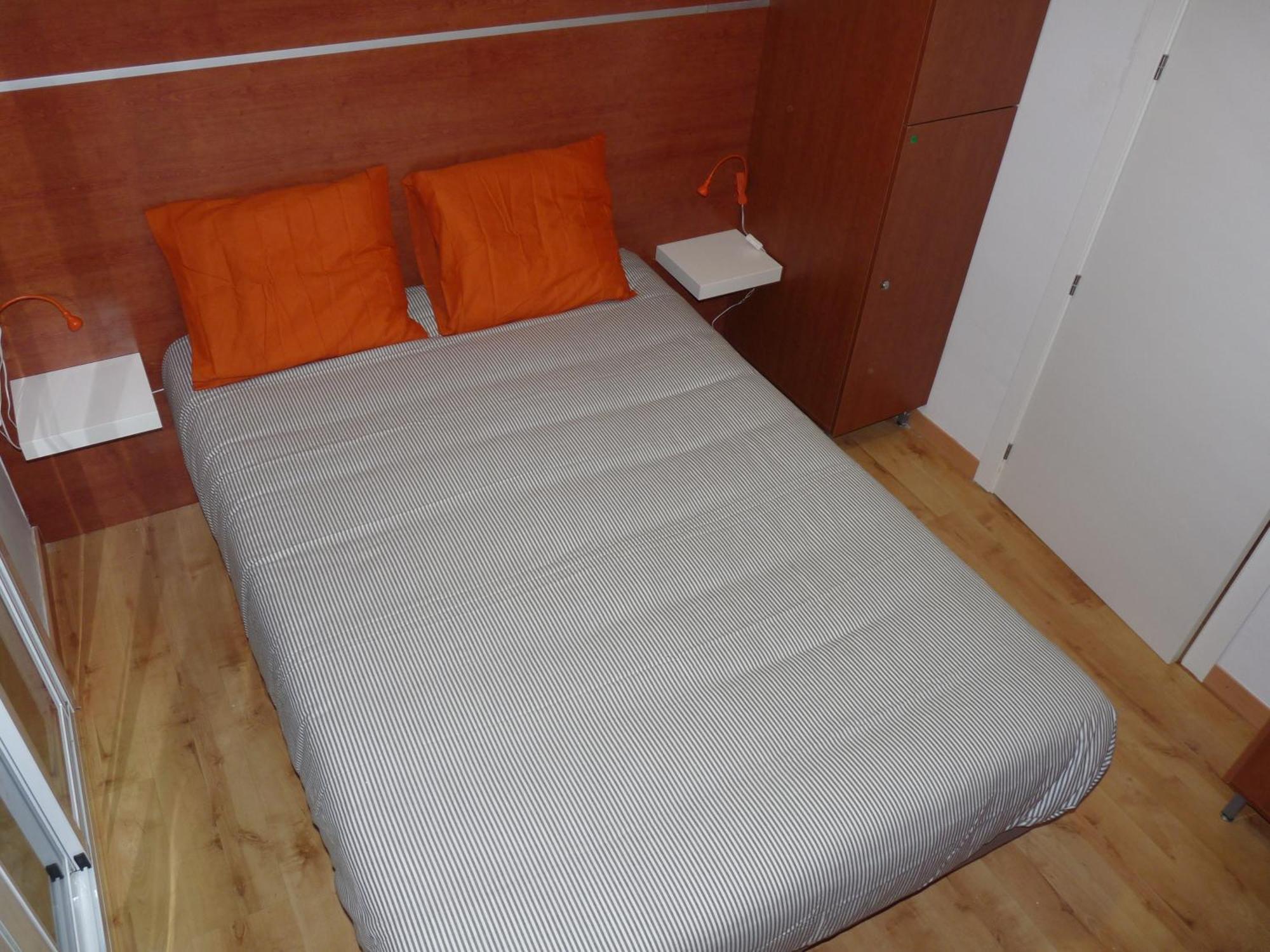 Chinitas Urban Rooms Малага Стая снимка