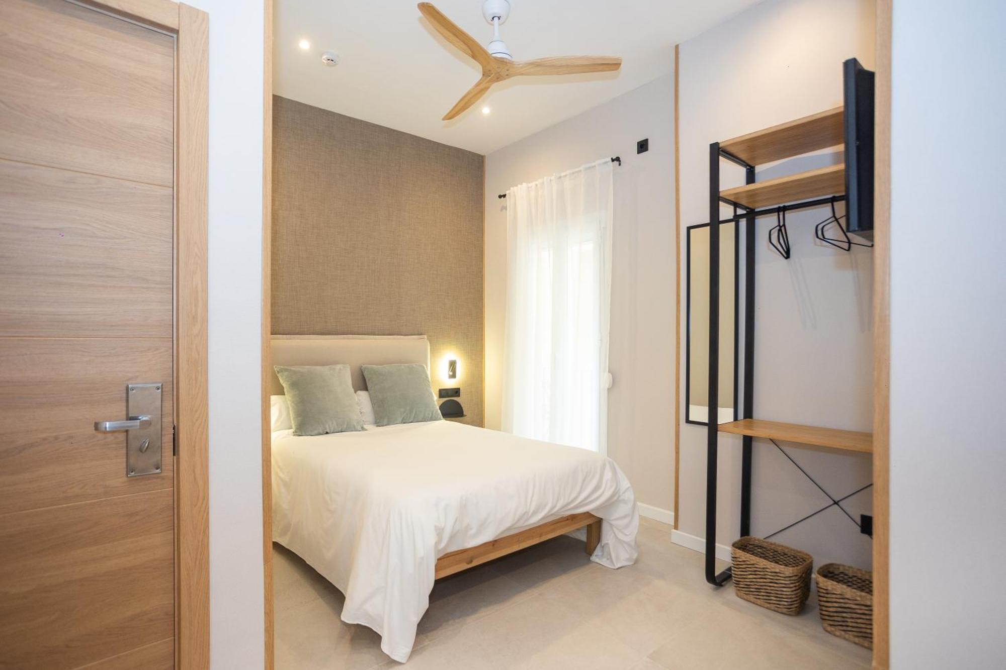 Chinitas Urban Rooms Малага Екстериор снимка