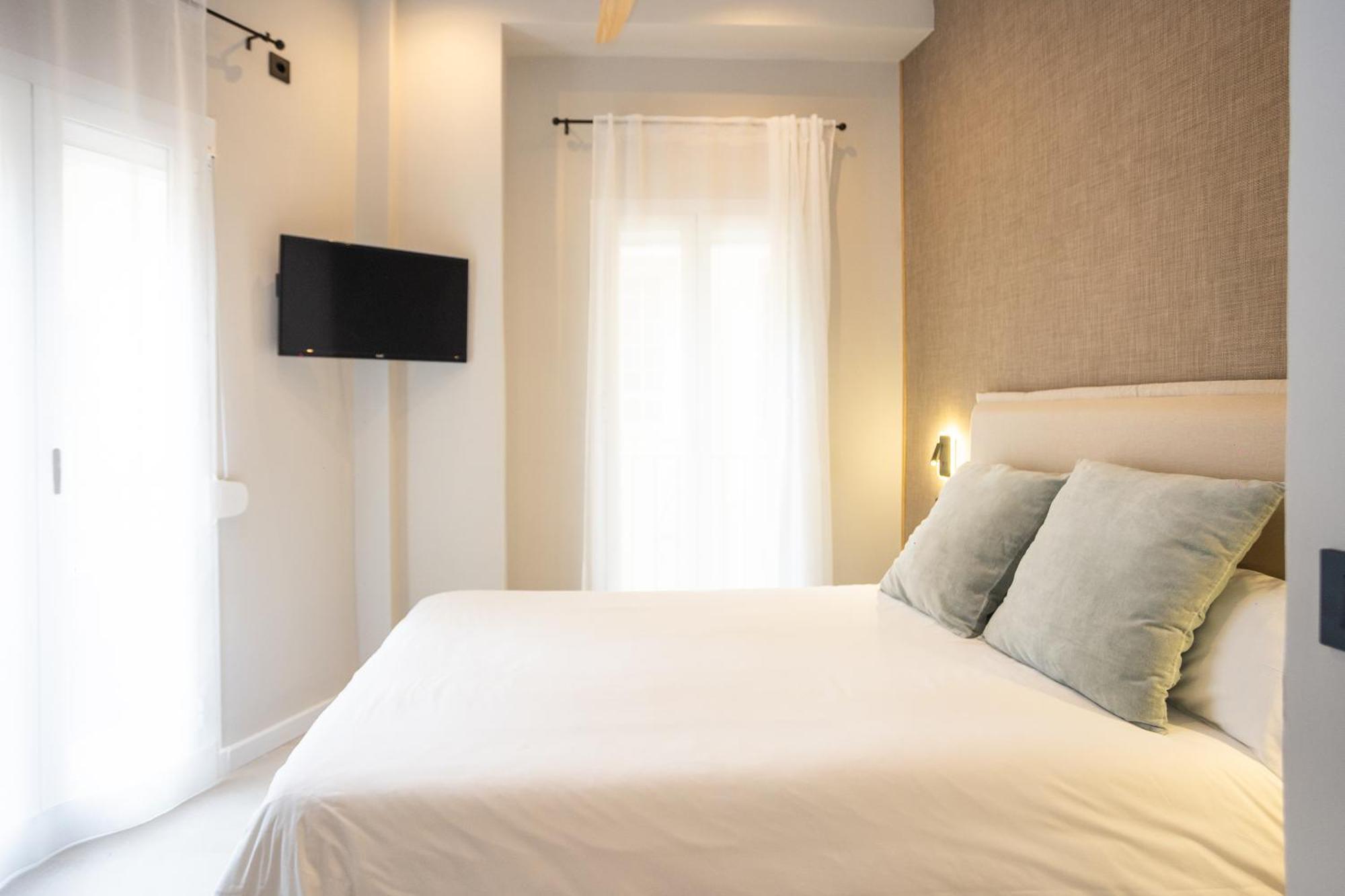 Chinitas Urban Rooms Малага Екстериор снимка